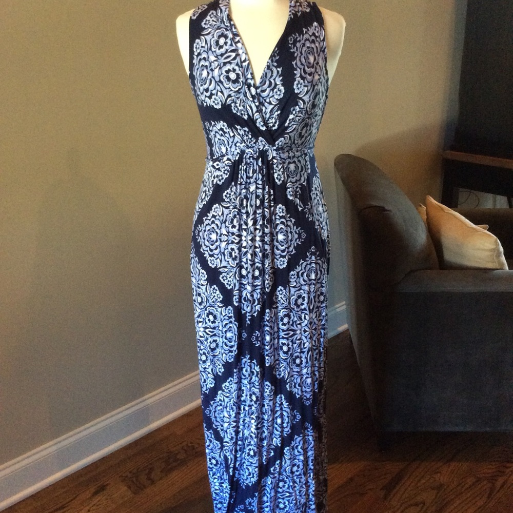 Maternity dress medium